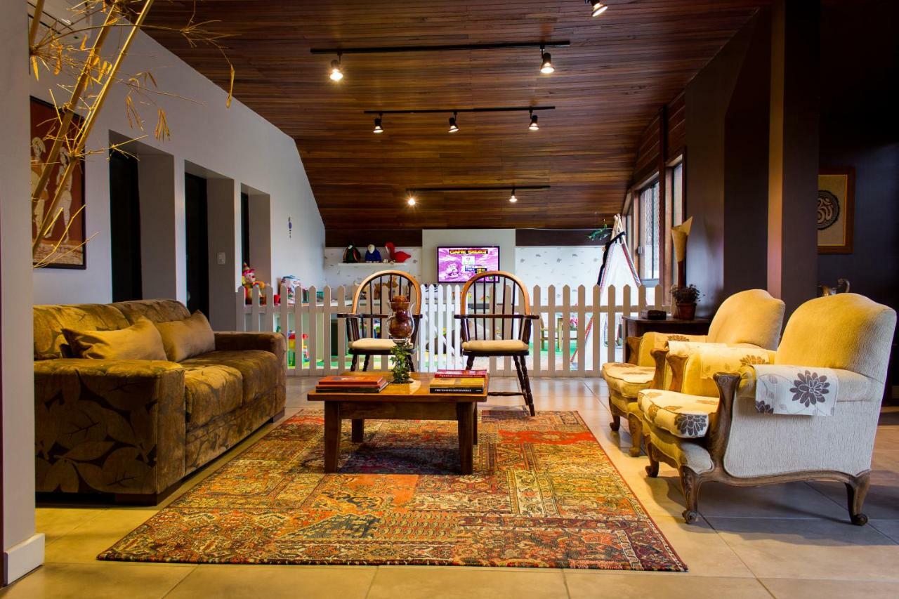 Canto Hotel
